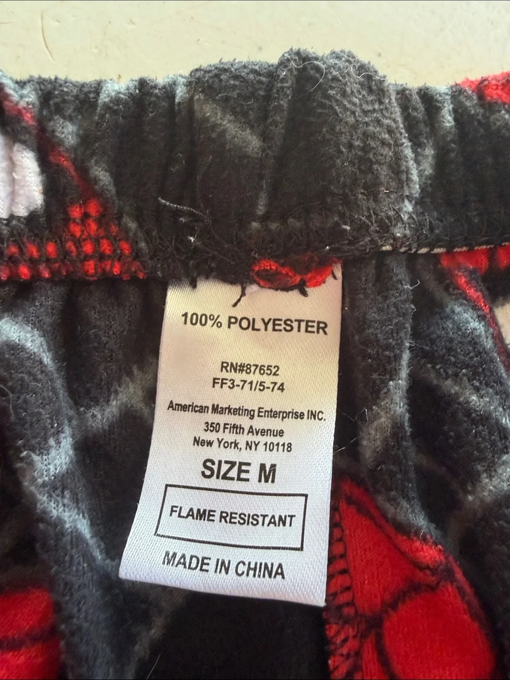 Marvel Spiderman Kids Red & Black Spider Face Fleece Pajama Pants - Picture 2 of 4